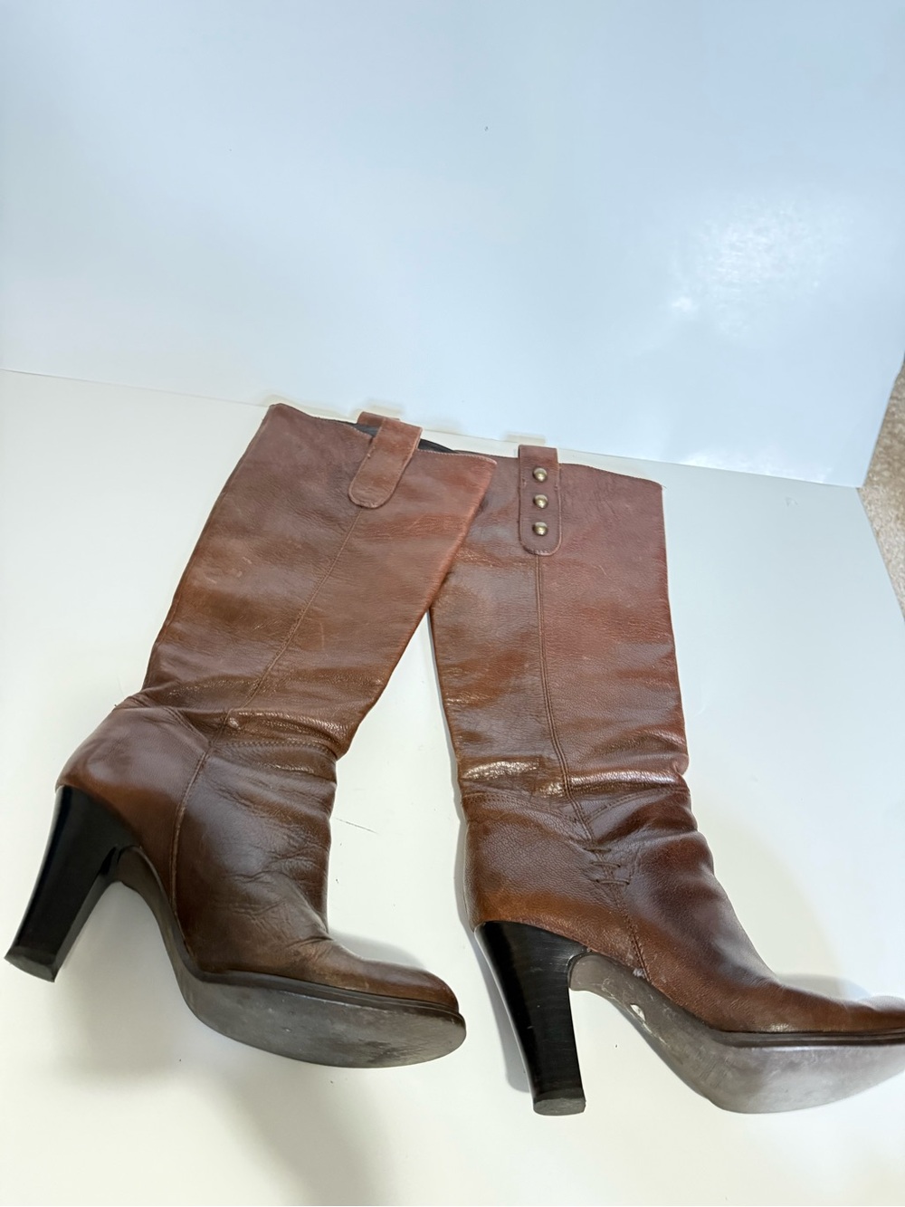 Women's Brown Leather Mid-Calf Heeled Boots - Picture 3 of 3